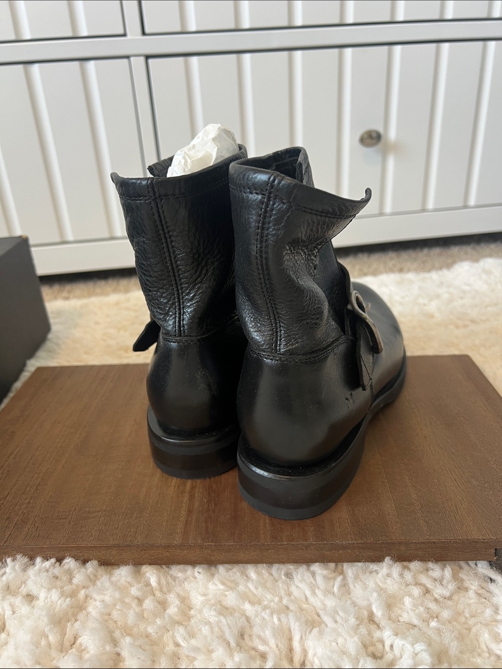 FRYE Veronica flex bootie size 8, new with box - Picture 4 of 5